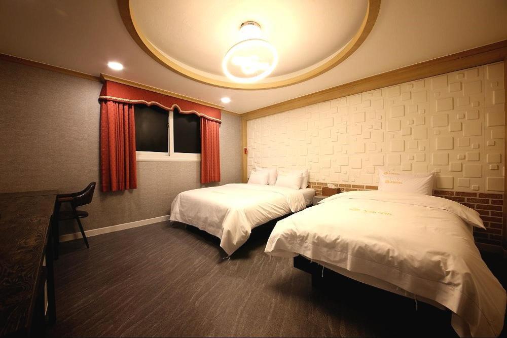 Geoje A-Plus Hotel Buitenkant foto